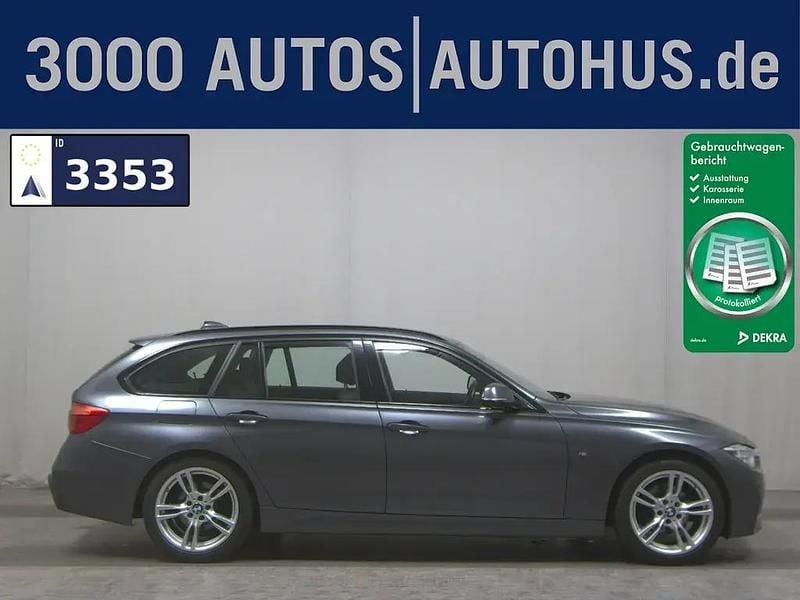 Grau Gebraucht 2019 BMW 320 M Sport Kombi | 15.980 € (Superpreis) - Bild 1/4