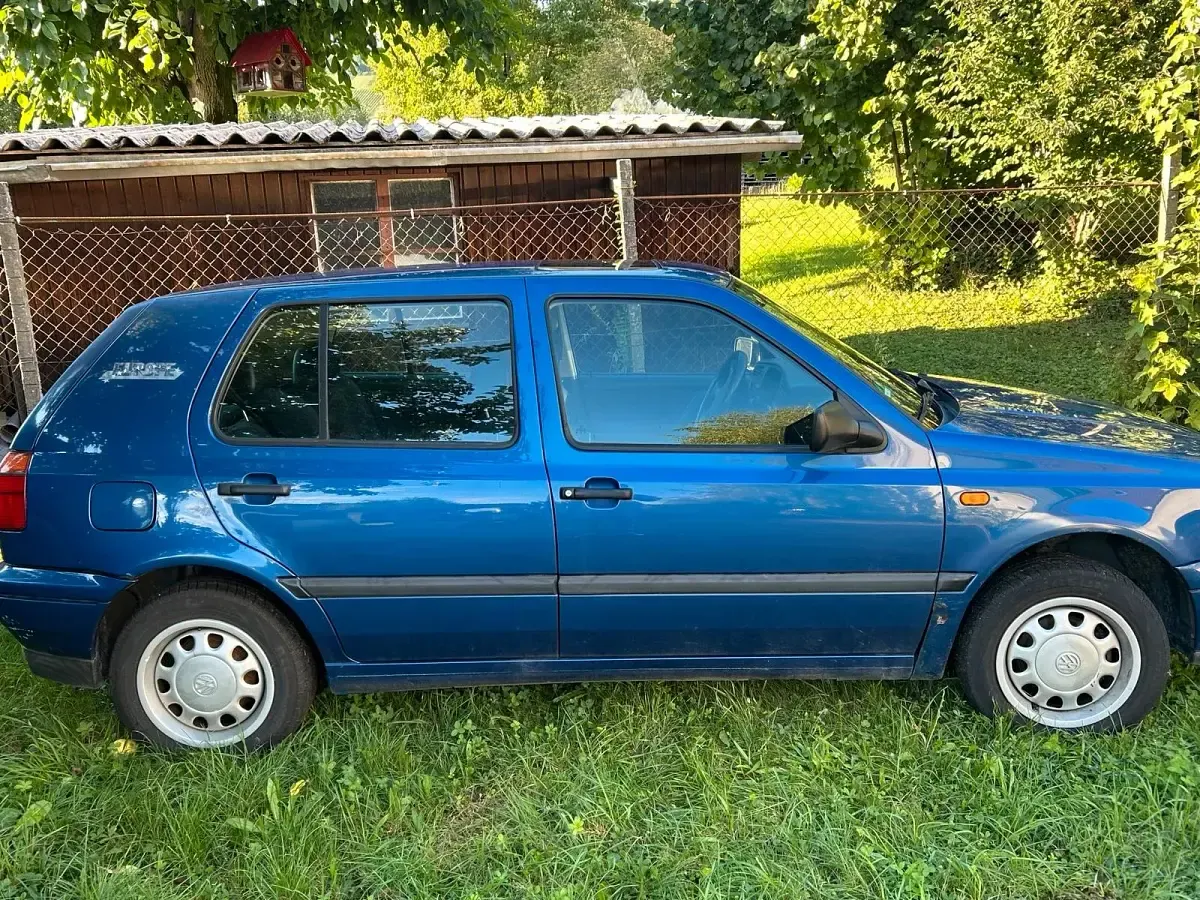 Brugt VW Golf III 75 HK (55 kW) 1997 Blå Hatchback