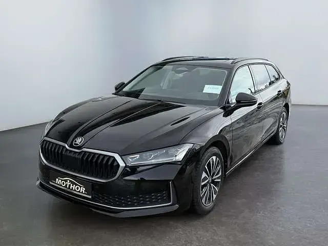 Gebraucht Skoda Superb Selection 150 PS (110 kW) 2025 Ebony schwarz Kombi