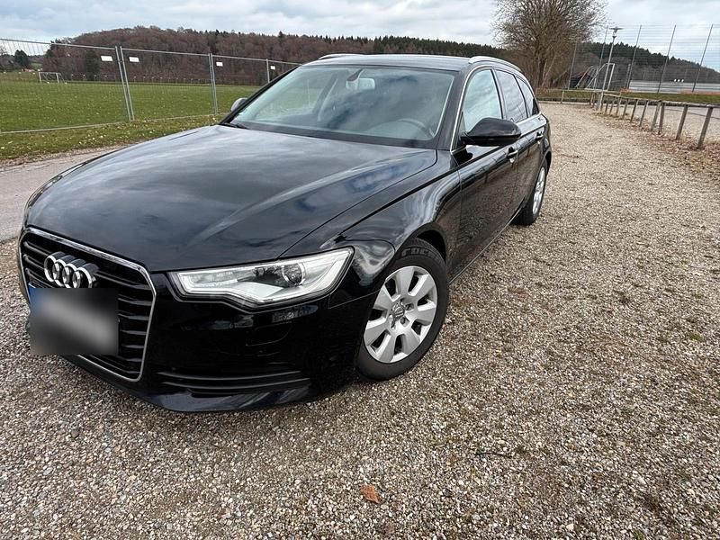 Gebraucht Audi A6 177 PS (130 kW) 2013 Schwarz Kombi