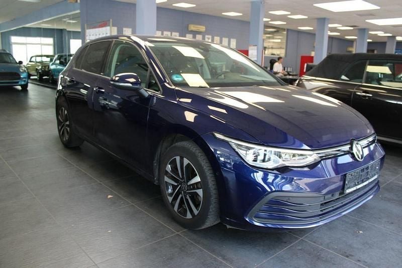 Gebraucht VW Golf VIII United 116 PS (85 kW) 2020 Blau Limousine