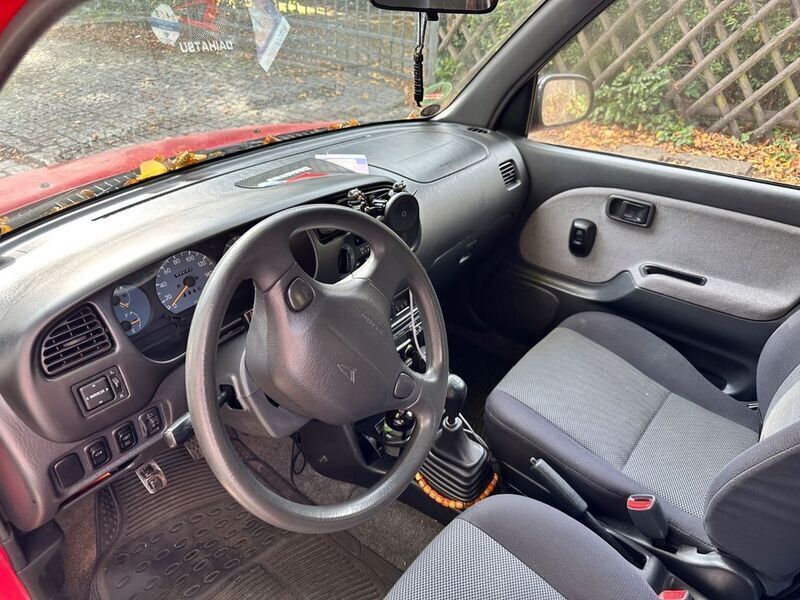 Gebraucht Daihatsu Cuore 56 PS (41 kW) 1999 Rot Kleinwagen