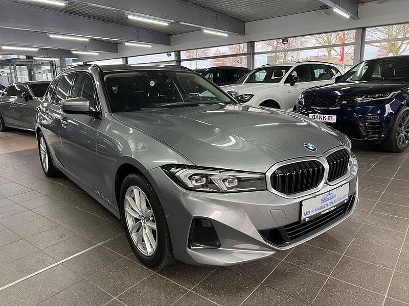 Gebraucht BMW 320 190 PS (139 kW) 2023 Grau Kombi