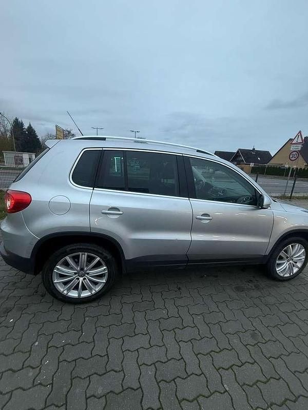 Gebraucht VW Tiguan 143 PS (105 kW) 2007 Silber SUV