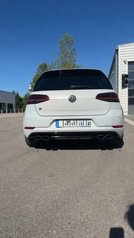 Gebraucht VW Golf VII R 310 PS (228 kW) 2018 Weiß Limousine