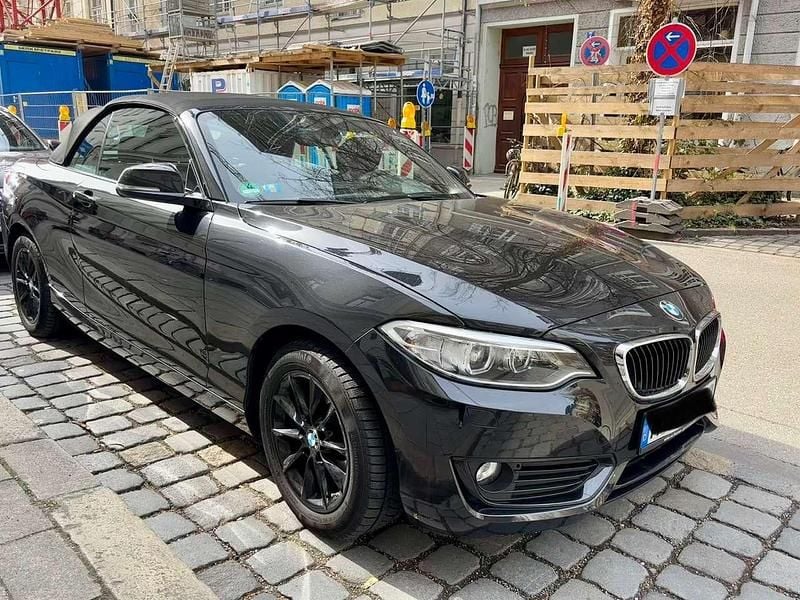Gebraucht BMW 220 Advantage 184 PS (135 kW) 2017 Schwarz Cabrio