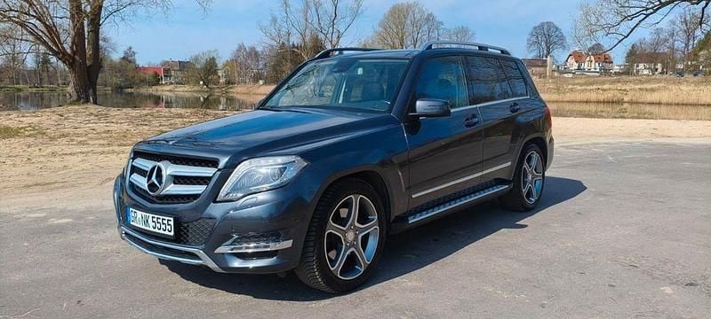 Gebraucht Mercedes GLK250 204 PS (150 kW) 2014 Grau SUV