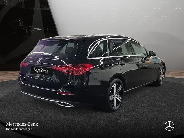 Gebraucht Mercedes C300e 313 PS (230 kW) 2023