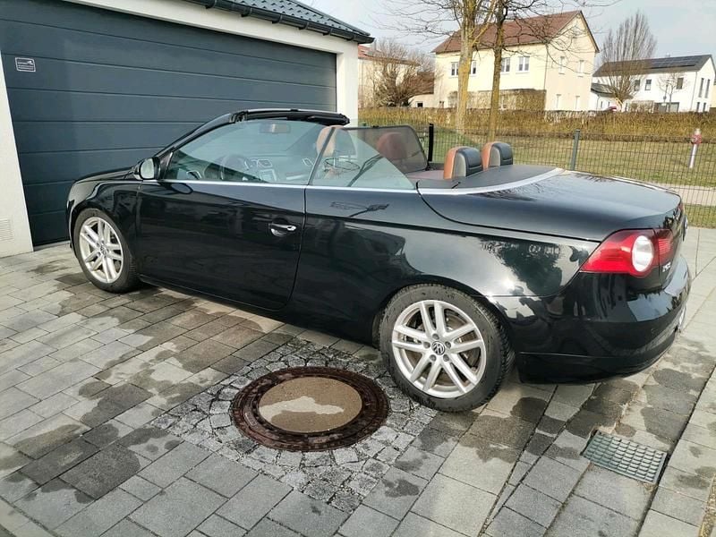Gebraucht VW Eos 140 PS (102 kW) 2007 Schwarz Cabrio