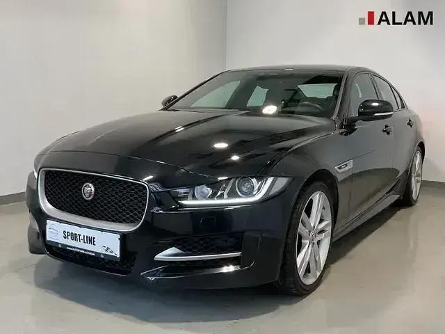 Gebraucht Jaguar XE R-Sport 301 PS (221 kW) 2018 Schwarz Limousine