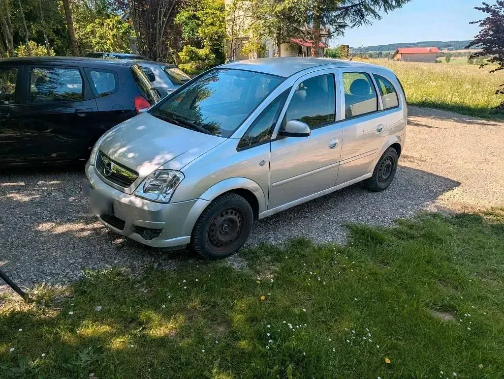 Gebraucht Opel Meriva 100 PS (73 kW) 2007 Silber Van / Kleinbus