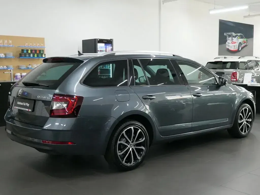 Gebraucht Skoda Octavia Soleil 150 PS (110 kW) 2019 Grau Kombi