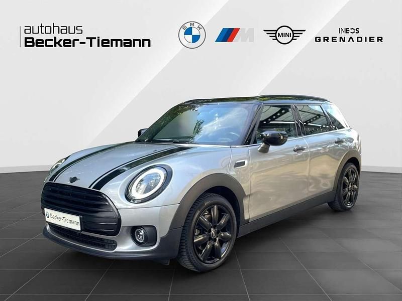 Melting silver iii Gebraucht 2023 Mini Cooper Clubman Classic Kombi | 25.888 € (Fairer Preis) - Bild 1/4