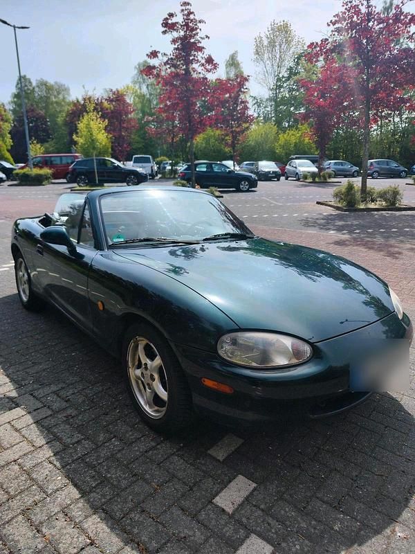 Second-hand Mazda MX5 140 CP (102 kW) 2000 Verde Cabrio