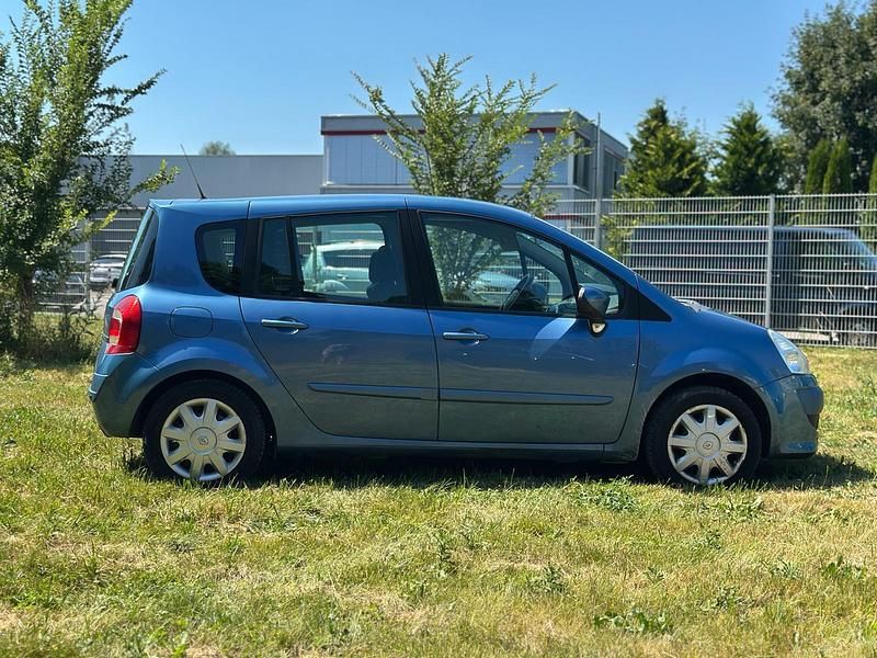 Używany Renault Modus 74 KM (54 kW) 2008 Minivan