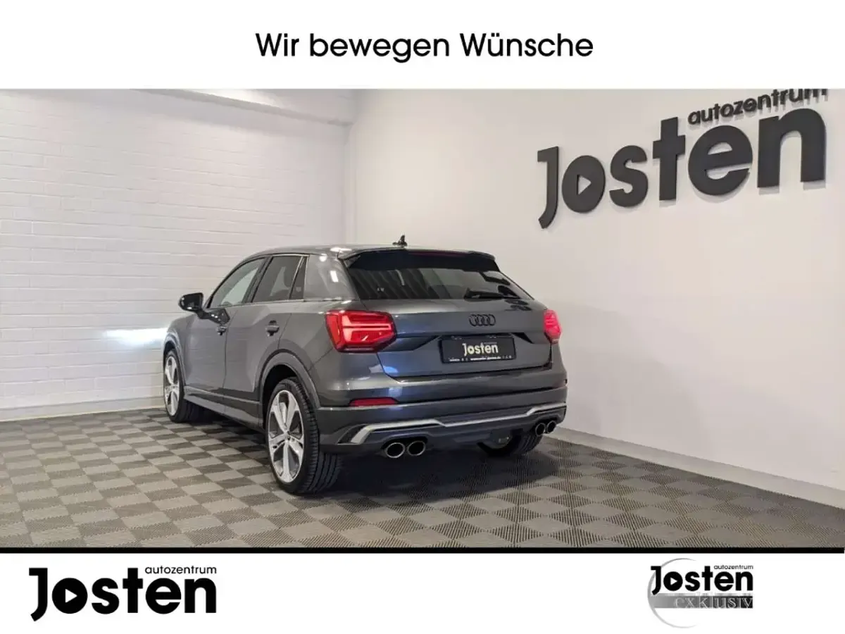 Gebraucht Audi SQ2 Sport 300 PS (220 kW) 2019 Grau SUV