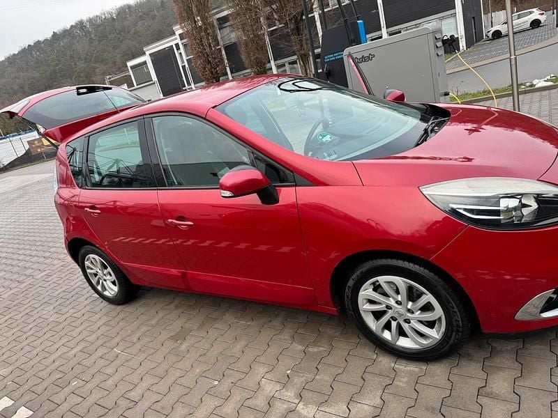Rot Gebraucht 2012 Renault Scénic Van / Kleinbus | 4.000 € (Superpreis) - Bild 1/4