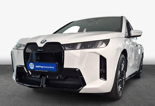 Neu BMW iX 300 kW (408 PS) 2025 Alpinweiß uni SUV