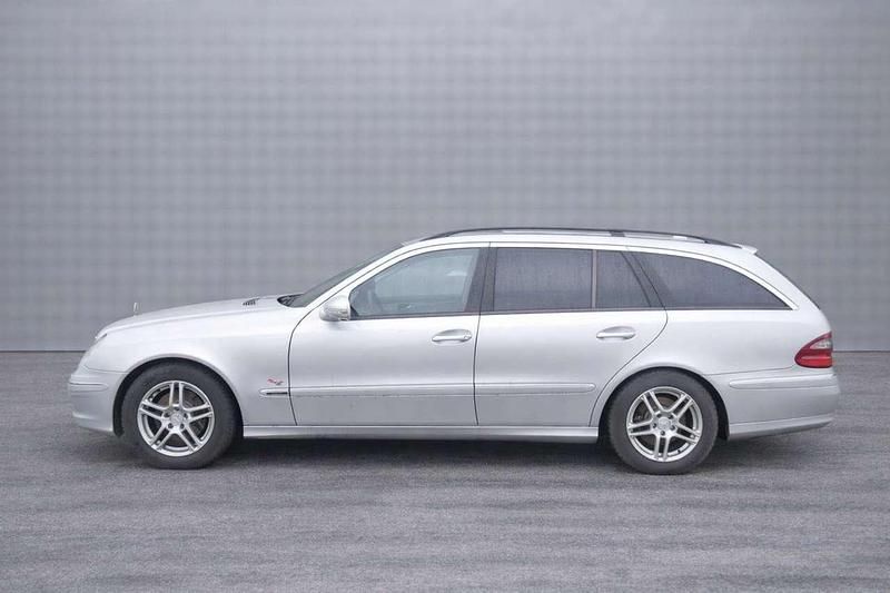 Gebraucht Mercedes E320 224 PS (164 kW) 2007 Iridiumsilber  metalliclack Kombi