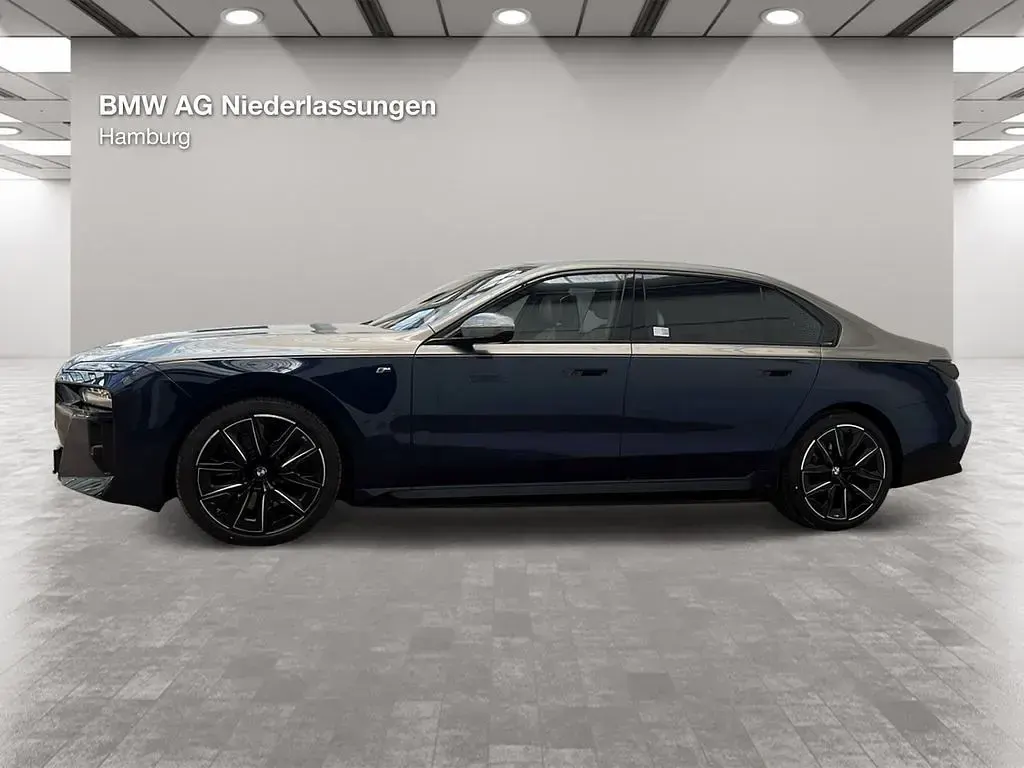 Gebraucht BMW i7 M Sport 400 kW (544 PS) 2023 Blau Limousine