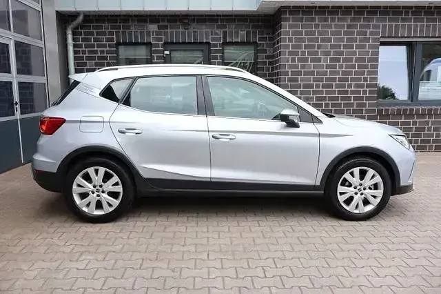Gebraucht Seat Arona Xperience 110 PS (80 kW) 2022 Silber SUV