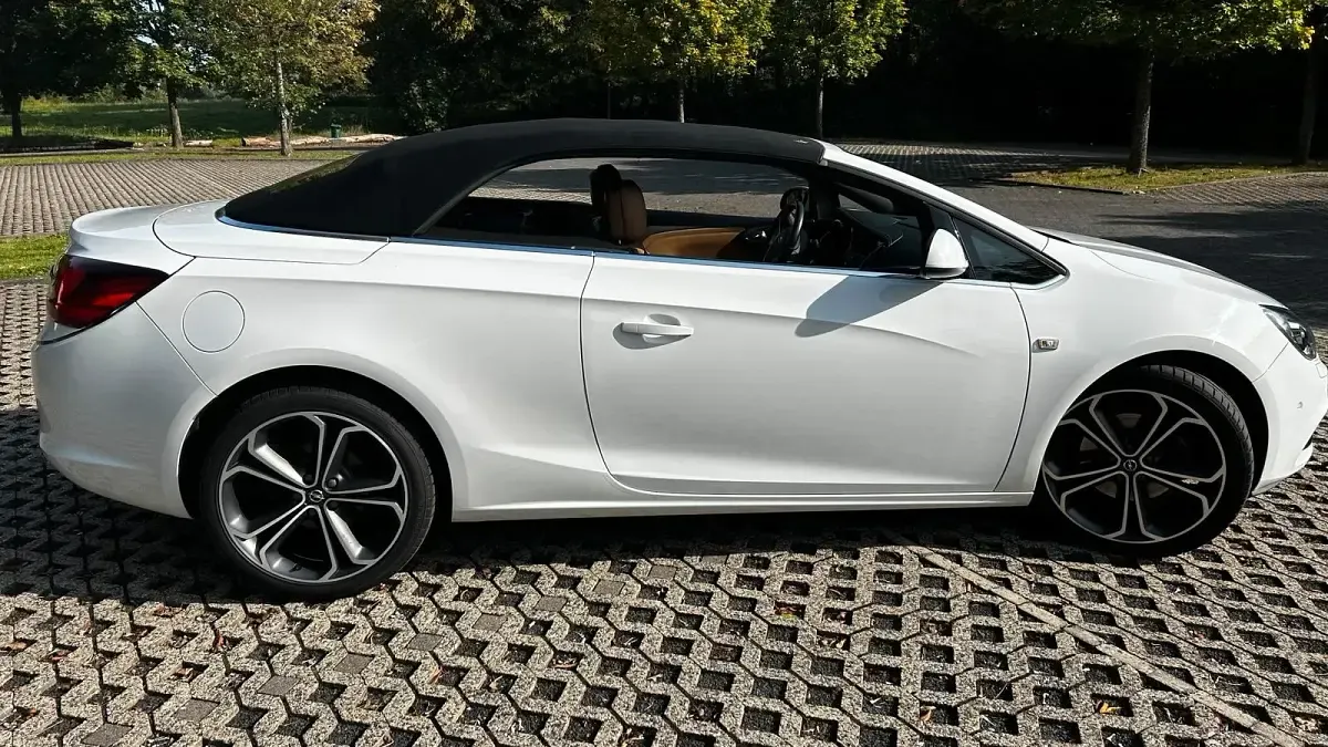 Gebraucht Opel Cascada 170 PS (125 kW) 2013 Weiß Cabrio