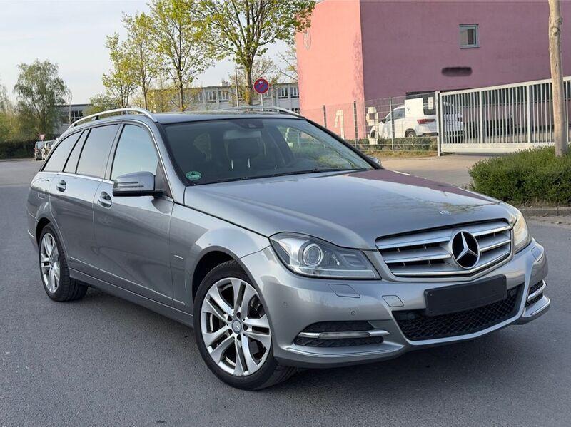 Silber Gebraucht 2011 Mercedes C220 Kombi | 7.850 € (Fairer Preis) - Bild 1/4