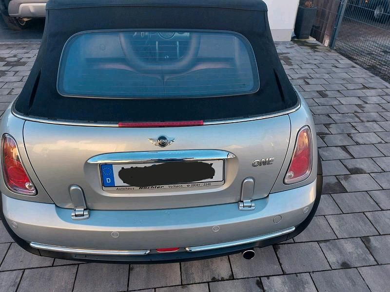 Gebraucht Mini ONE 90 PS (66 kW) 2004 Silber Kleinwagen
