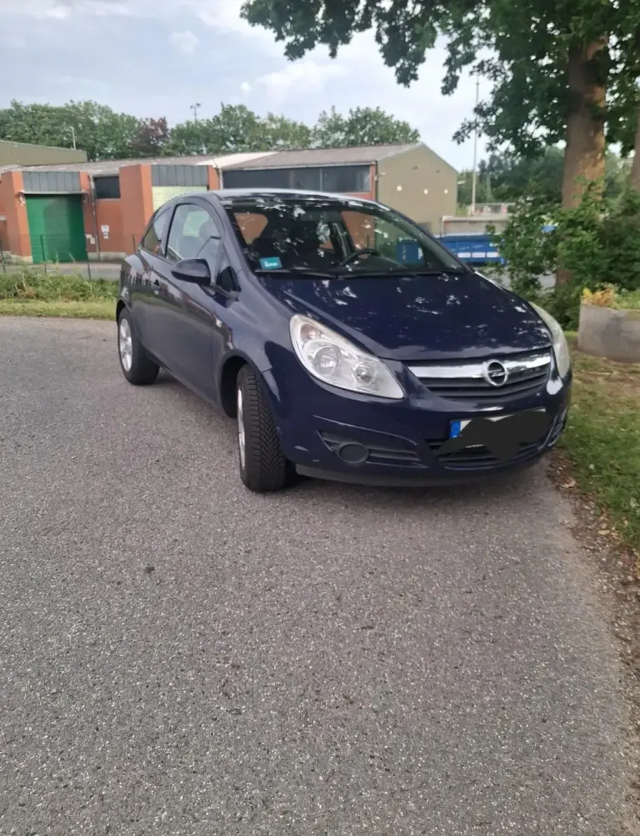 Gebraucht Opel Corsa 75 PS (55 kW) 2010 Blau Kleinwagen