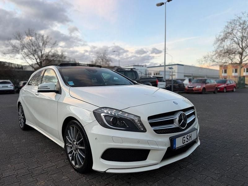 Gebraucht Mercedes A200 AMG line 156 PS (114 kW) 2013 Weiß Limousine