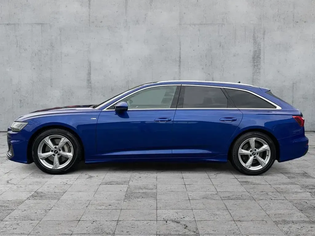 Gebraucht Audi A6 S-Line 286 PS (210 kW) 2022 Ultrablau metallic Kombi