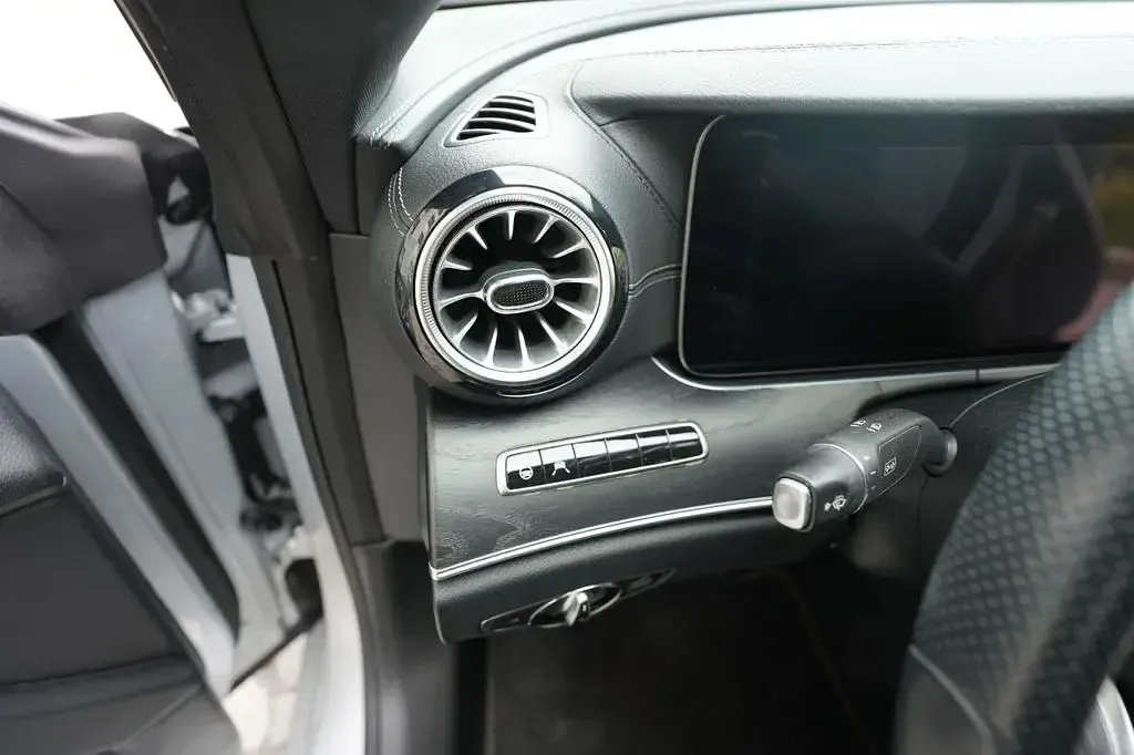 Gebraucht Mercedes E450 AMG line 367 PS (269 kW) 2019 Silber Coupé