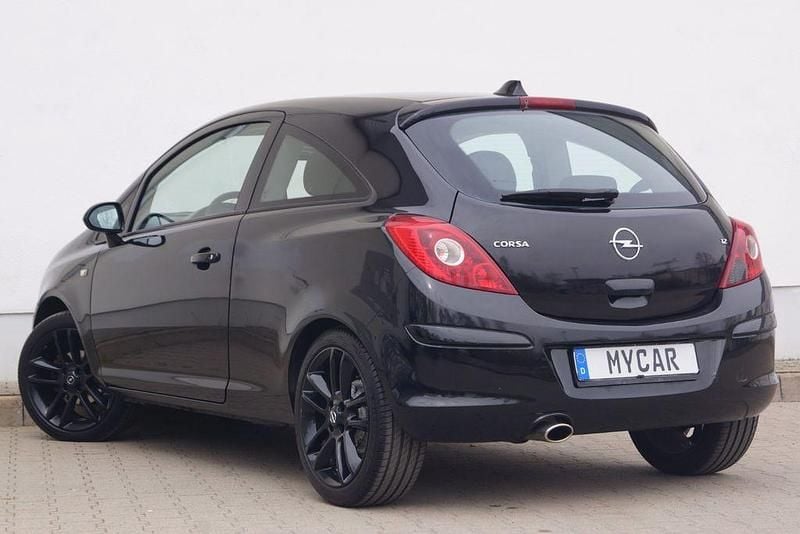 Gebraucht Opel Corsa Edition 80 PS (58 kW) 2009 Schwarz Kleinwagen