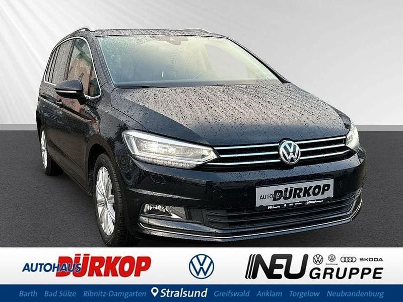 Schwarz Gebraucht 2016 VW Touran Highline Van / Kleinbus | 19.900 € (Fairer Preis) - Bild 1/4