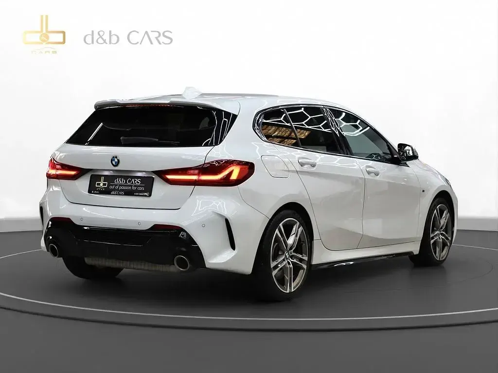 Gebraucht BMW M135 Performance 306 PS (225 kW) 2020 Alpinweiss iii Kleinwagen