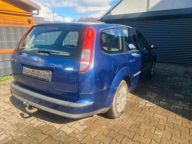 Gebraucht Ford Focus 101 PS (74 kW) 2007 Blau Kombi