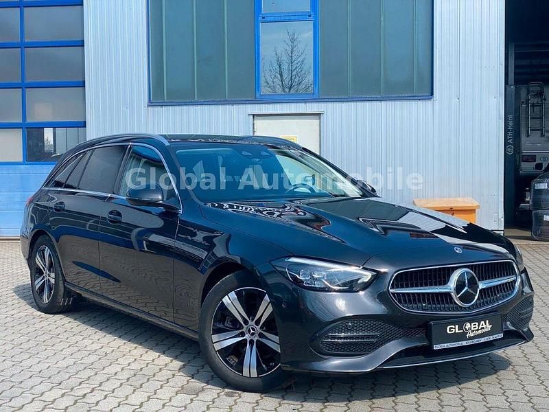 Gebraucht Mercedes C220 197 PS (144 kW) 2023 Grau Limousine