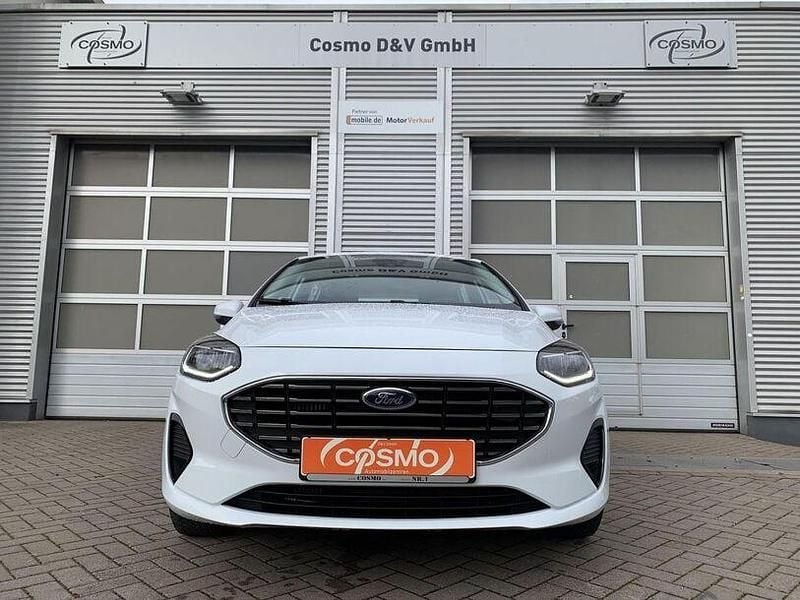 Gebraucht Ford Fiesta Titanium 125 PS (91 kW) 2024 Weiß Kleinwagen