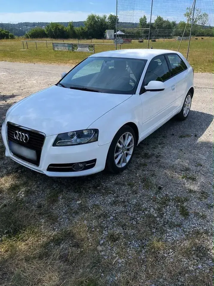 Gebraucht Audi A3 125 PS (91 kW) 2010 Kleinwagen