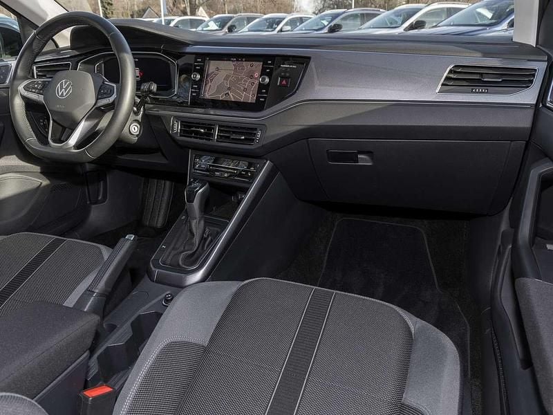 Gebraucht VW Polo Style 95 PS (69 kW) 2024 Deep black perleffekt Limousine