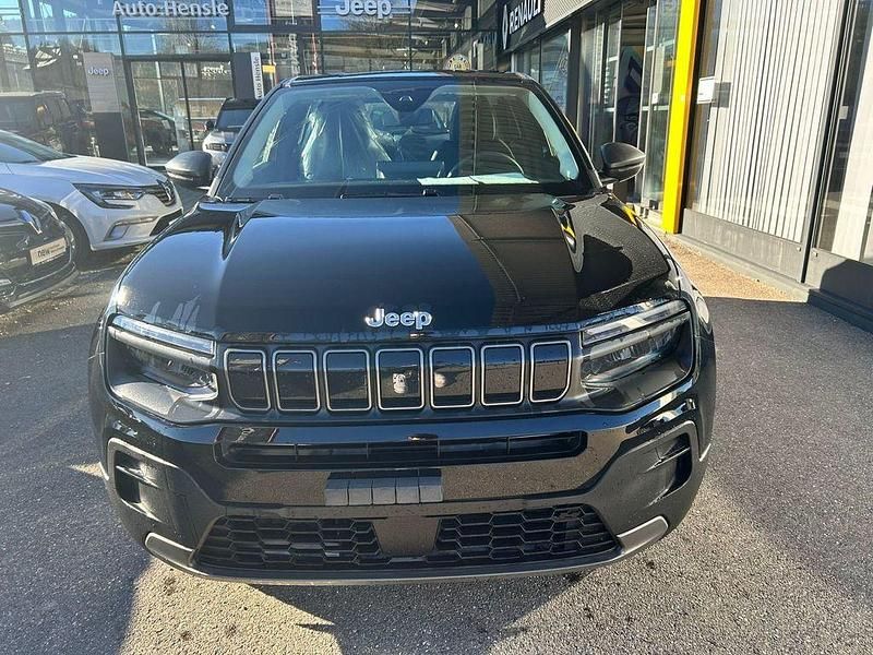 Neu Jeep Avenger Longitude 101 PS (74 kW) 2025 Schwarz SUV