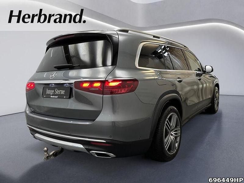 Gebraucht Mercedes GLS450 367 PS (269 kW) 2024 Metalliclack selenitgrau SUV