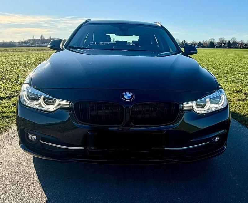 Gebraucht BMW 320 190 PS (139 kW) 2017 Schwarz Kombi