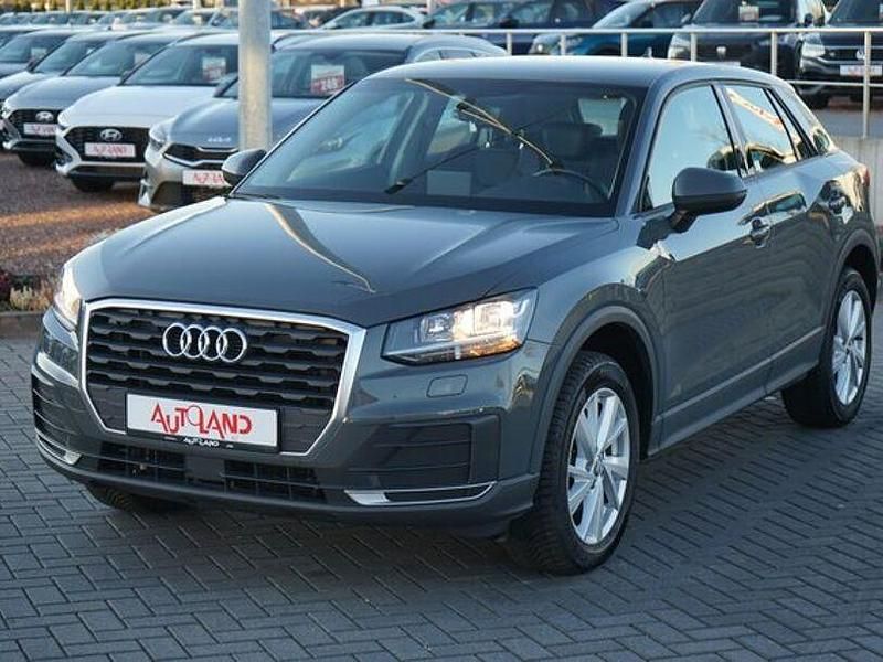 Gebraucht Audi Q2 Comfort 150 PS (110 kW) 2020 Grau SUV