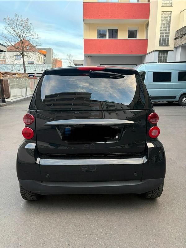 Gebraucht Smart ForTwo Coupé 61 PS (44 kW) 2009 Schwarz Coupé