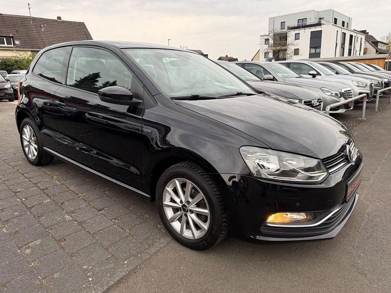Usata VW Polo LOUNGE 90 CV (66 kW) 2015 Nero Utilitaria