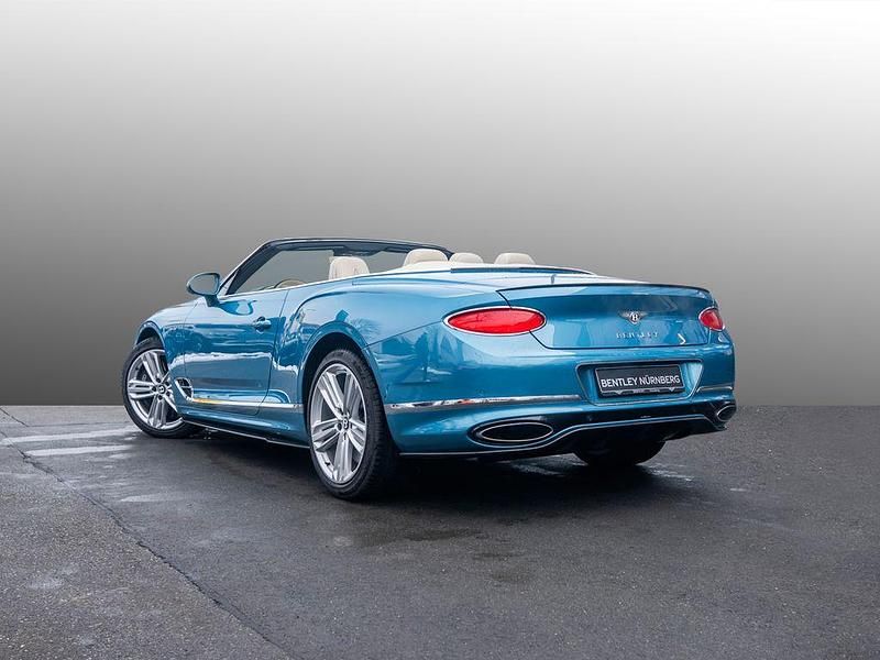 Gebraucht Bentley Continental GT Convertible 635 PS (467 kW) 2022 Blau Cabrio