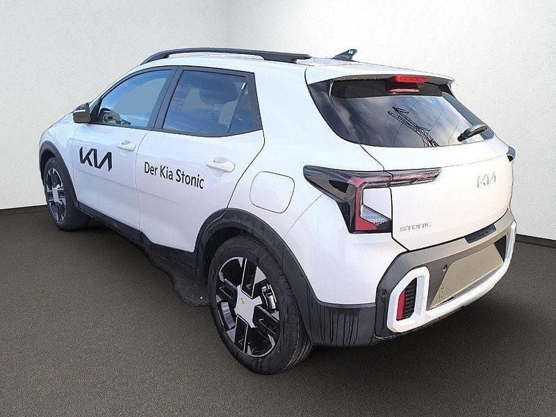 Neu Kia Stonic 116 PS (85 kW) 2025 Weiss SUV