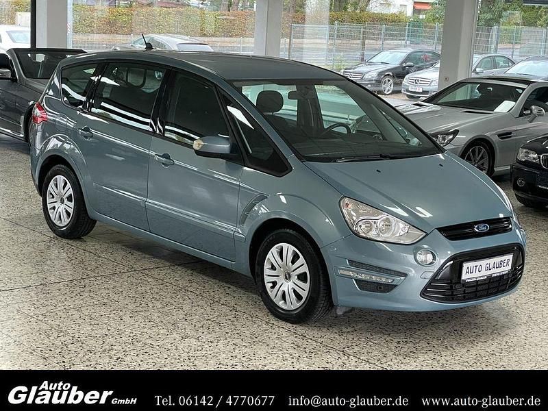 Blau Gebraucht 2010 Ford S-MAX Trend Van / Kleinbus | 11.950 € (Teuer) - Bild 1/4