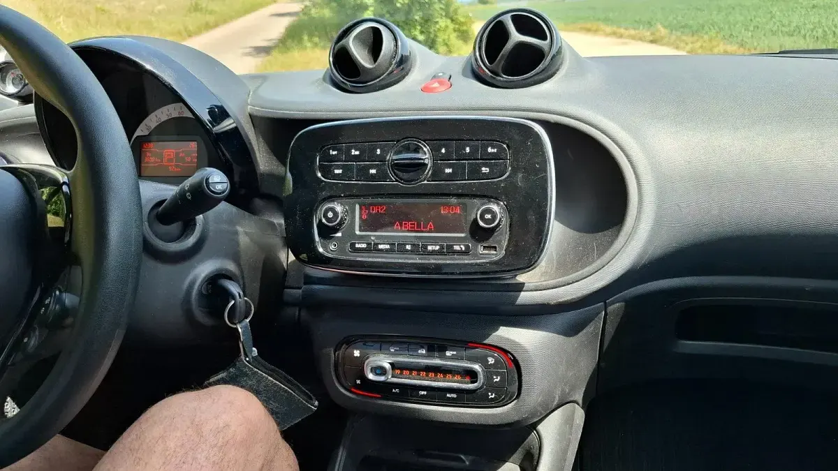 Gebraucht Smart ForFour Electric Drive 60 kW (82 PS) 2022 Schwarz Kleinwagen